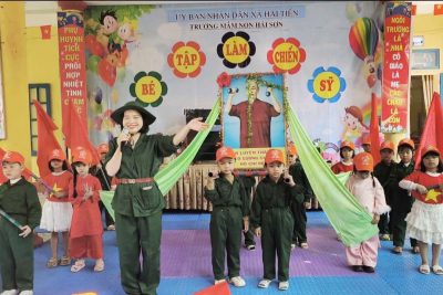 TRƯỜNG MẦM NON HẢI SƠN HÂN HOAN TỔ CHỨC CÁC HOẠT ĐỘNG CHÀO MỪNG 80 NĂM CÁCH MẠNG THÁNG TÁM VÀ QUỐC KHÁNH 2/9